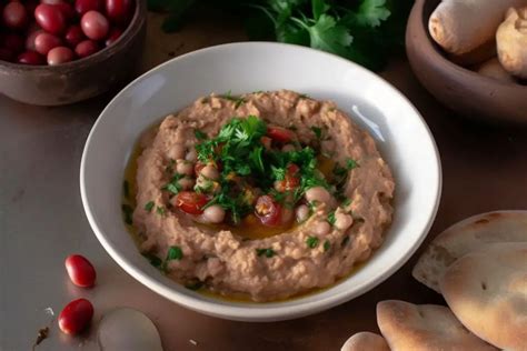   Ful Medames: Creamy Deliciousness Meets Earthy Flavorful Goodness!